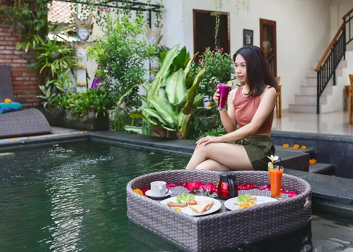 Ubudku 4*