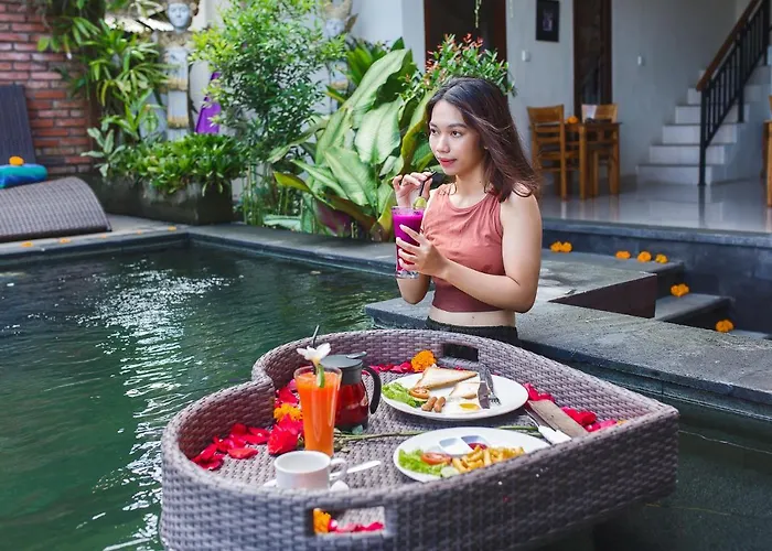 ゲストハウス Ubudku 4*