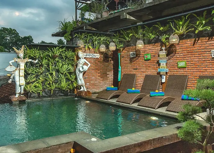 ゲストハウス Ubudku 4*